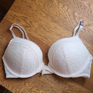 Victoria's Secret Bombshell bra